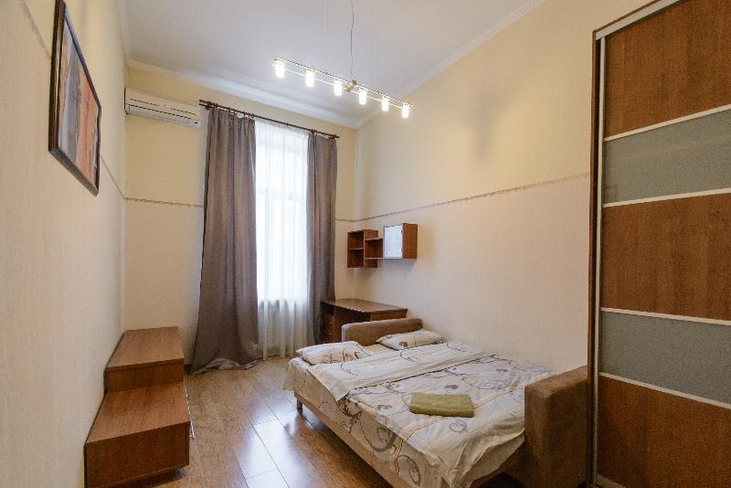 Kievacccommodation Near Gulliver 24H Self Check-In Extérieur photo